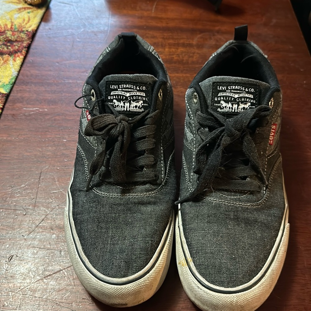 Levi Shoes